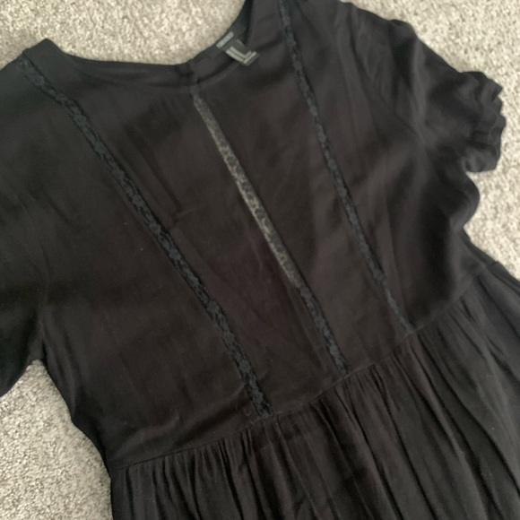 Forever 21 - lace panel mini dress - Picture 2 of 3